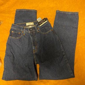 Abercrombie Curve Love Ultra High Rise 90s Straight Jean, NWT